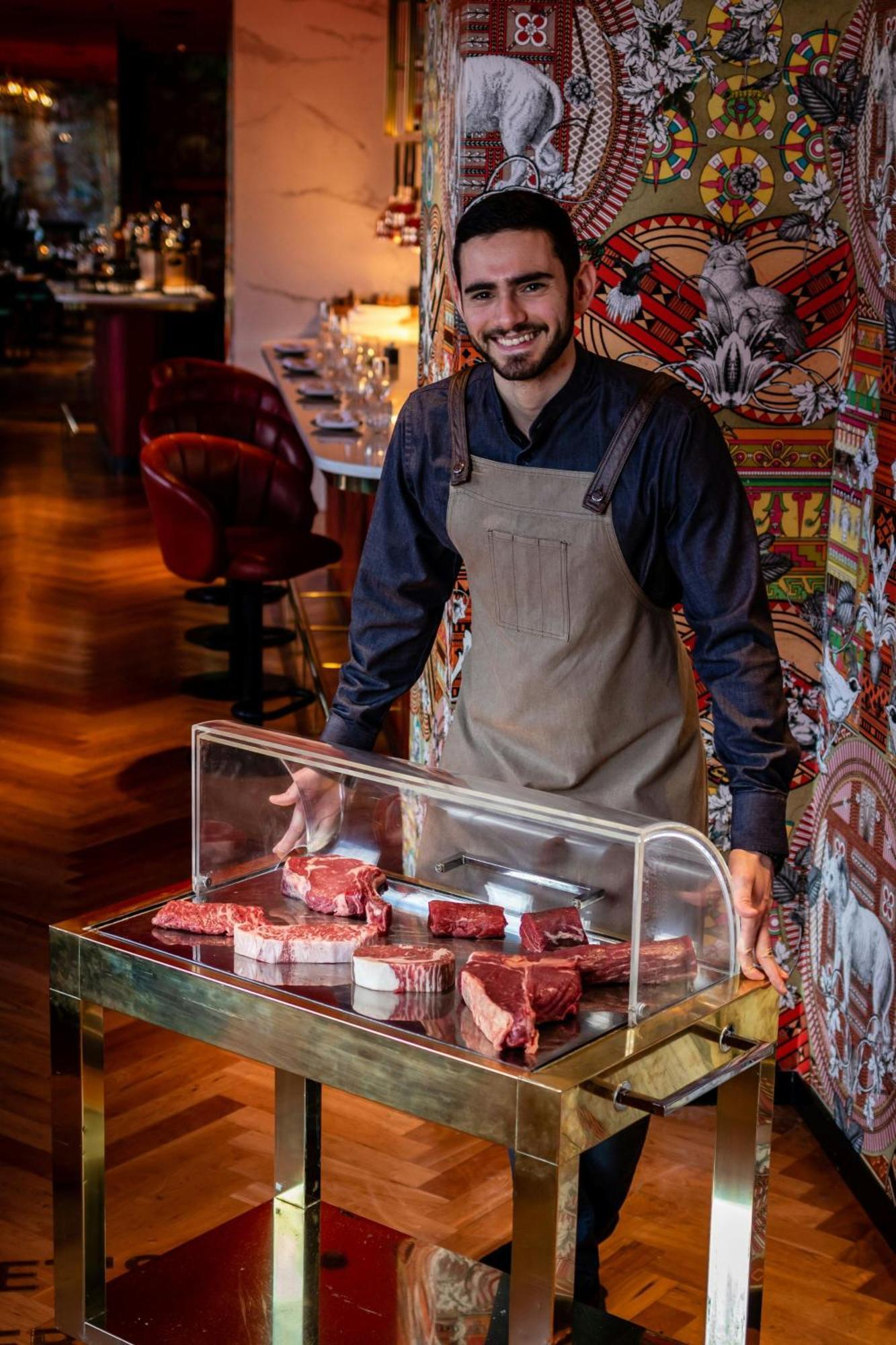 Amsterdam Marriott Hotel Exterior photo A butcher at work