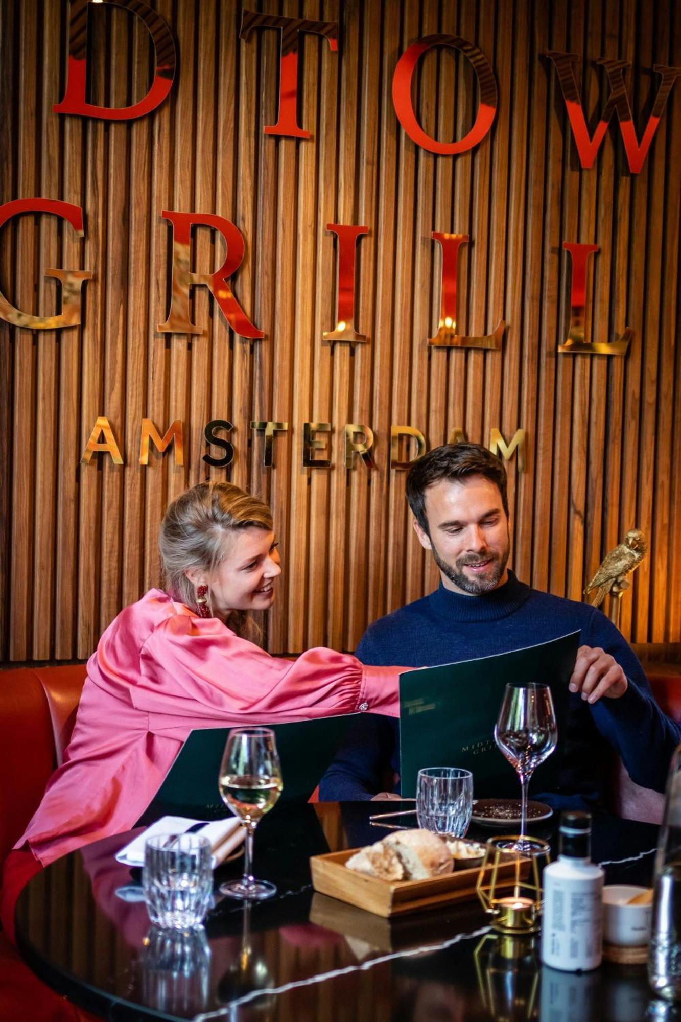 Amsterdam Marriott Hotel Exterior photo The 2019 winners of the award, the film "The King's Guard"